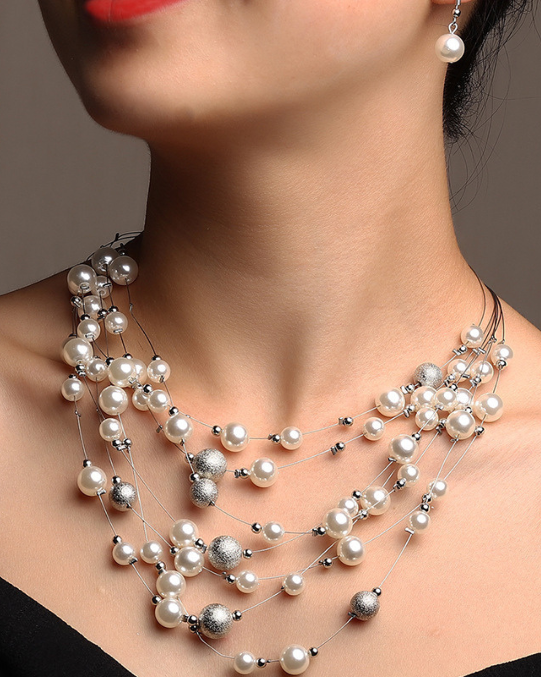 Galassia di Perle - Colar de Pérolas Multicamadas com Brincos Serenyah