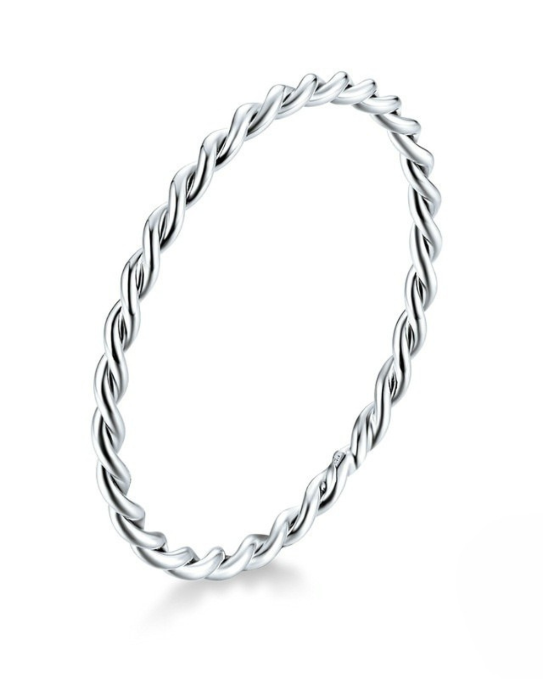 Lívia Ring – Anel em Prata 925 com design torcido minimalista e elegante