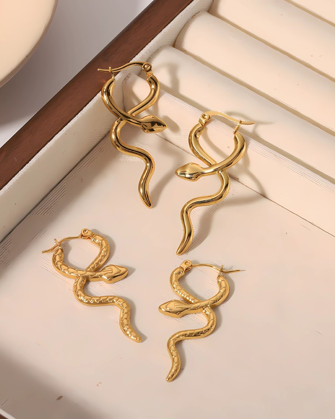 Viperra Earrings | Brincos Serpente Banhados a Ouro 18K – Serenyah