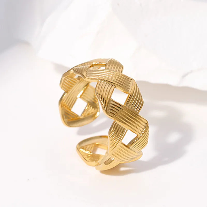 Classic Geometric Ring - Style JR012 - Gold