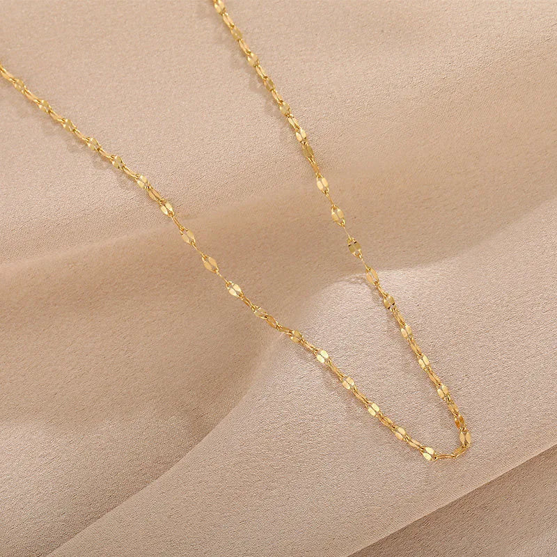 Lip Chain Necklace - Gold Titanium Steel
