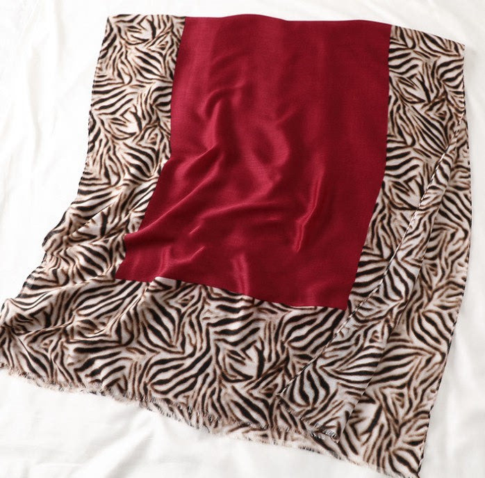 Savannah Veil Scarf 180 × 90 cm Lenço Algodão Animal Print Serenyah