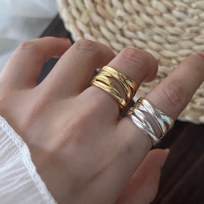 Multi-Layer Crossover Ring Serenyah
