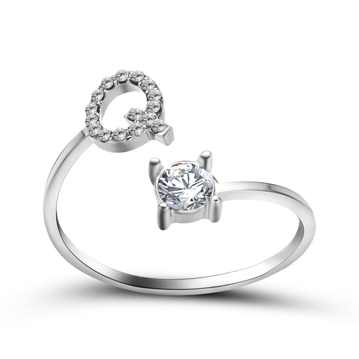 Lettera Ring – Anel com inicial cravejada e zircônia solitária, prateado e ajustável