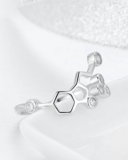 Anillo Alvéa – Anillo hexagonal de panal de abeja de plata de ley 925 | Joyería geométrica minimalista