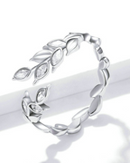 Aurina Ring – 925 Silver ring with wheat ear details and adjustable open band