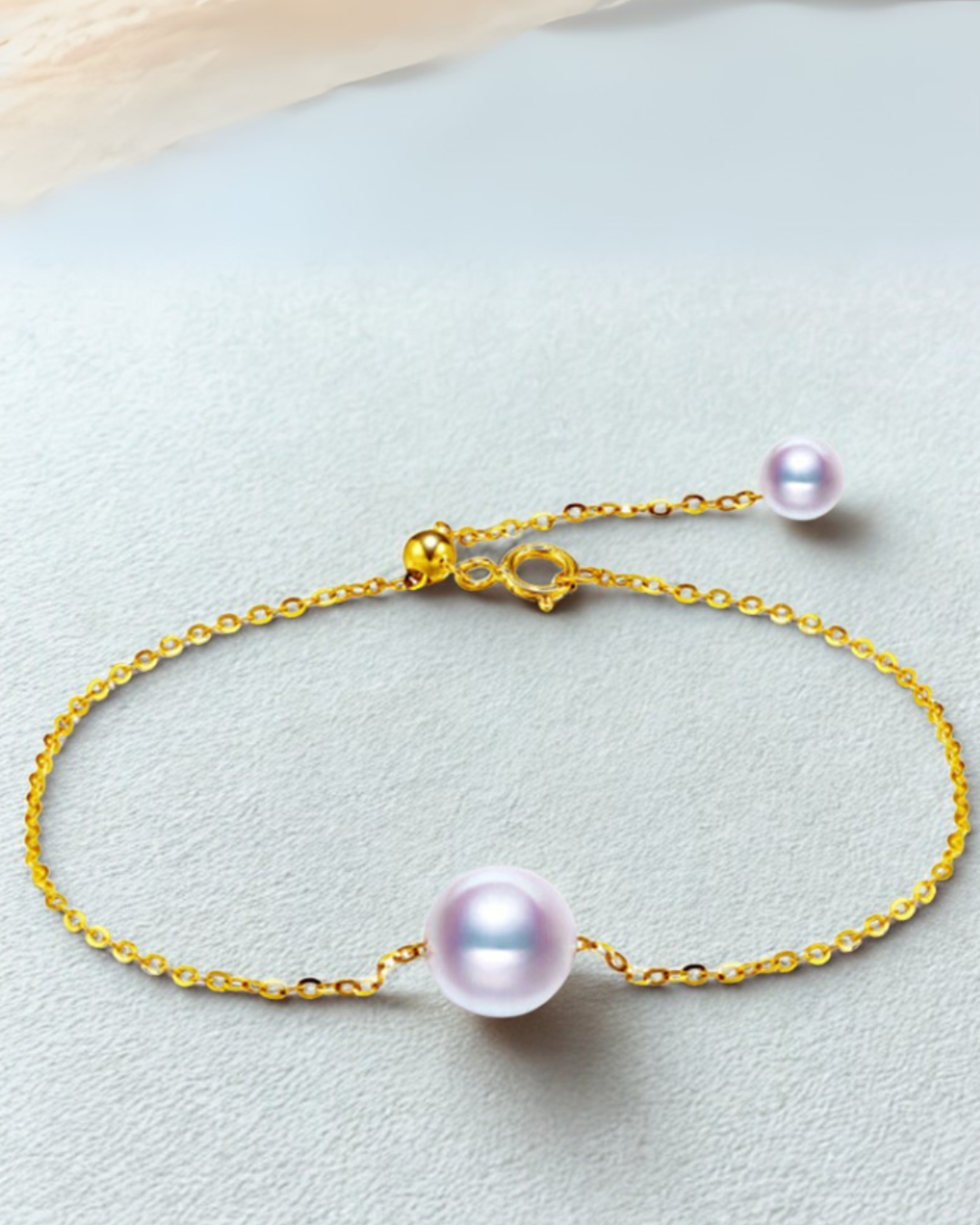 Perla Armonia - Bracelet with Baroque Pearls and Artistic Gold Clasp Serenyah