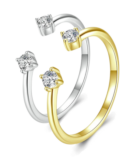 Sorellé Ring – Anel aberto em Prata 925 com duplo ponto de luz e acabamento minimalista