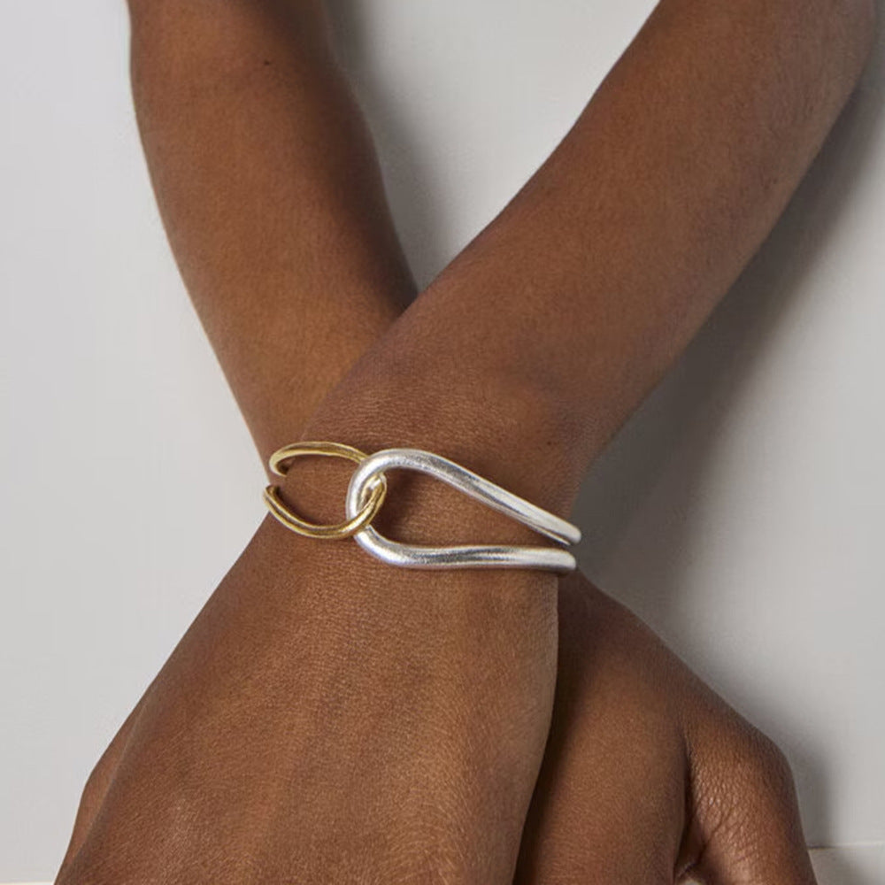 Noria Two Tone Gold Bangle – Serenyah