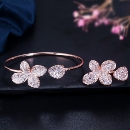 Fiori di Luce – Conjunto de pulsera y anillo de circonitas florales | Oro rosa y plata | Serenyah