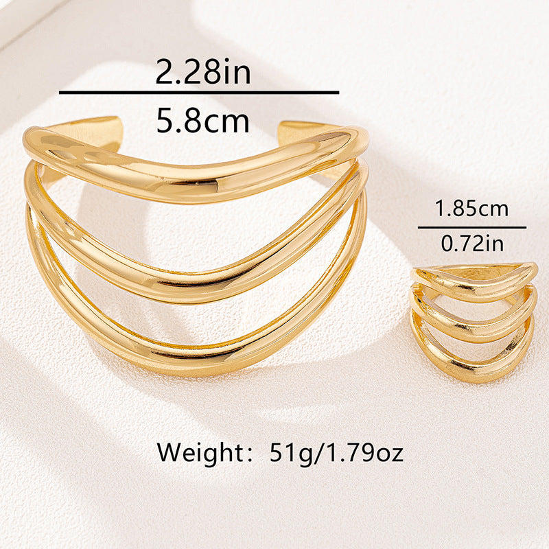 Aurora Gold Ring & Bracelet Set – Serenyah