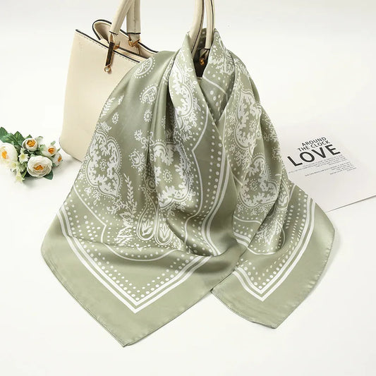 Lenços de seda femininos elegantes com estampado geométrico em cetim - FJ016-6 Verde Claro / 70-70cm