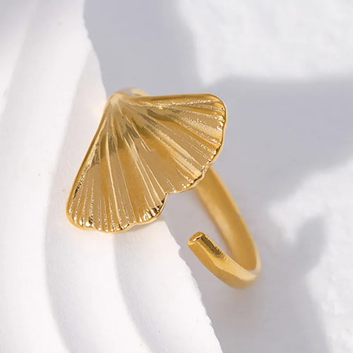 Classic Geometric Ring - Style JR046 - Gold