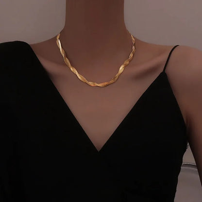 Dubbellaagse Geweven Gouden Kettingketting – Roestvrij Staal | Serenyah