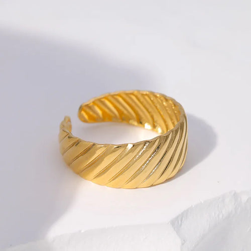Classic Geometric Ring - Style JR102 - Gold